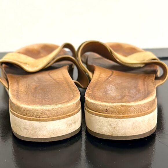 UGG Metallic Crisscross Strap Slip-on Sandals Sz 10 - Picture 5 of 7